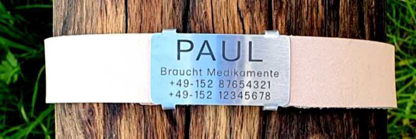 Edelstahl-Plakette für Lederhalsbänder mit Breite 23-26 mm, 18,00 €.