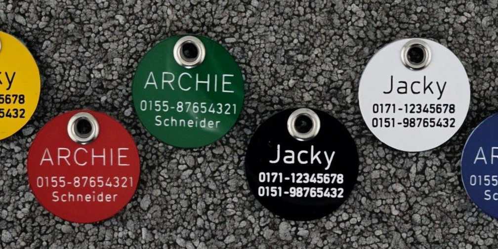 Hundemarken aus Acryl - Übersicht